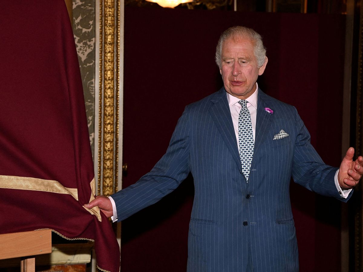 Foto: Carlos III, en el palacio de Buckingham. (Reuters)