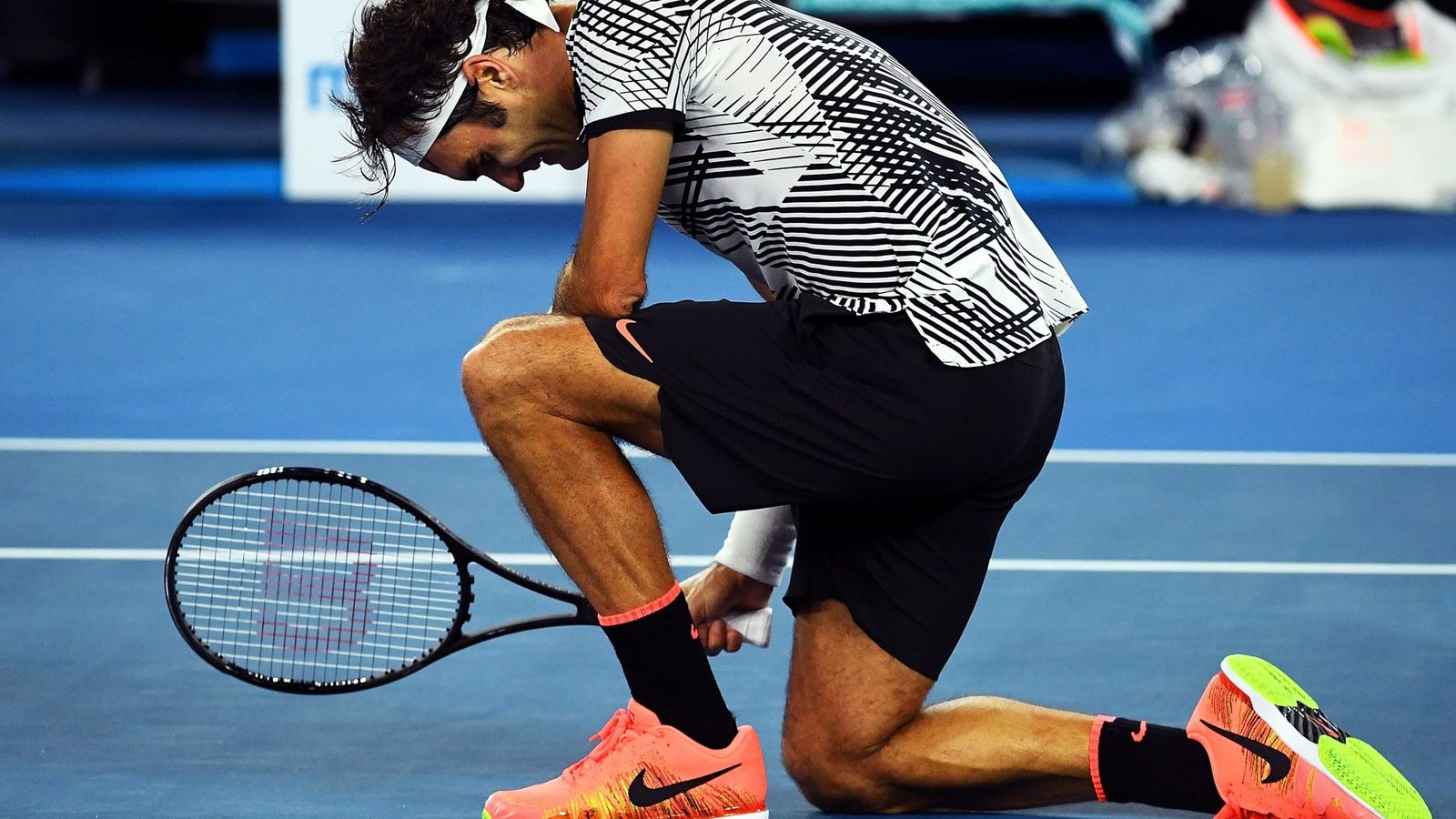 Foto: Federer, tras la victoria contra Nadal (EFE) 