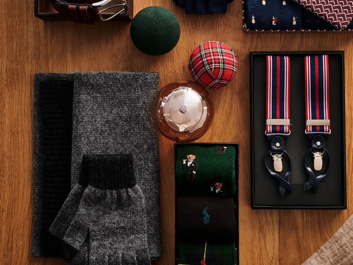 8 regalos de moda que los hombres con estilo querrán encontrar bajo el  árbol esta Navidad