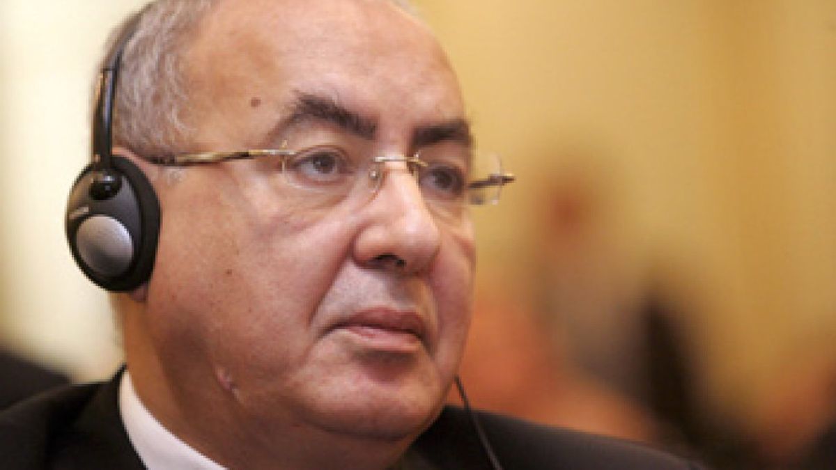 La diplomacia argelina cree que sólo el Rey podría solucionar el “fiasco industrial” de Repsol y GN