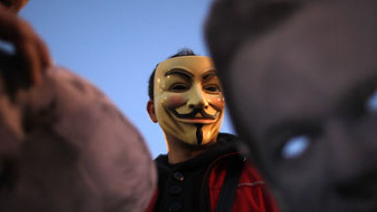 Anonymous planeaba publicar datos de políticos y policías en foros proetarras
