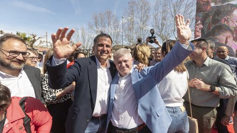 El PSOE de Murcia contra el reloj: caras nuevas y anuncios previos al 28-M