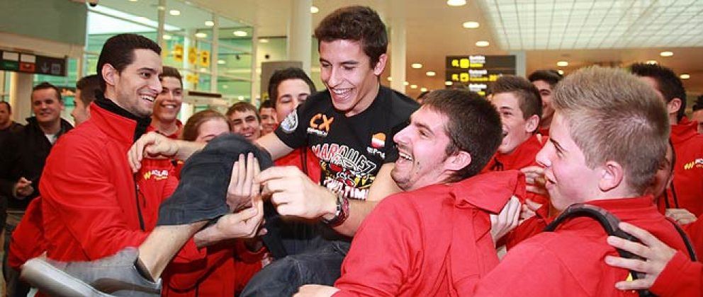 Foto: Marc Márquez aclamado a su llegada: "Quiero celebrar el título pero aún queda una carrera"