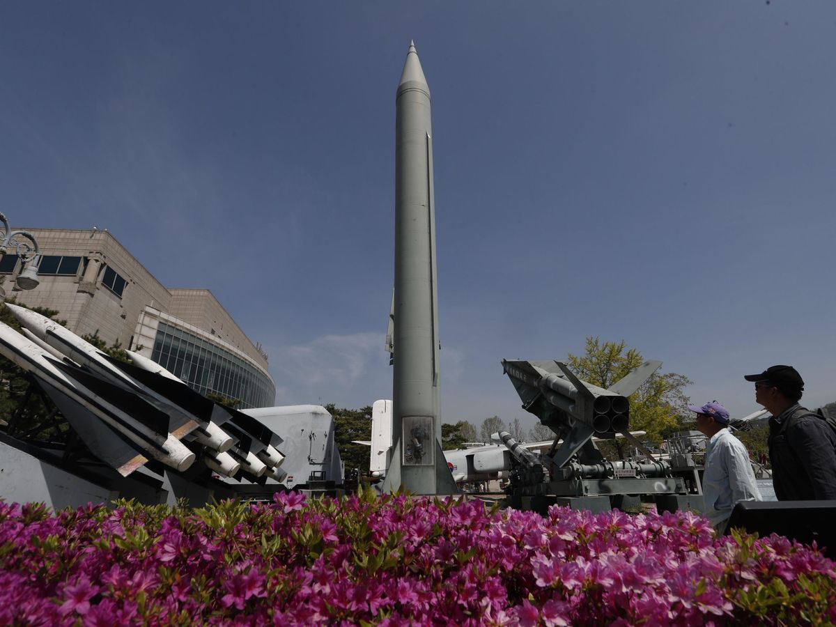 Foto: Foto de archivo del misil norcoreano Scud-B en el Memorial de la Guerra en Seúl. (EFE/JEON HEON-KYUN)