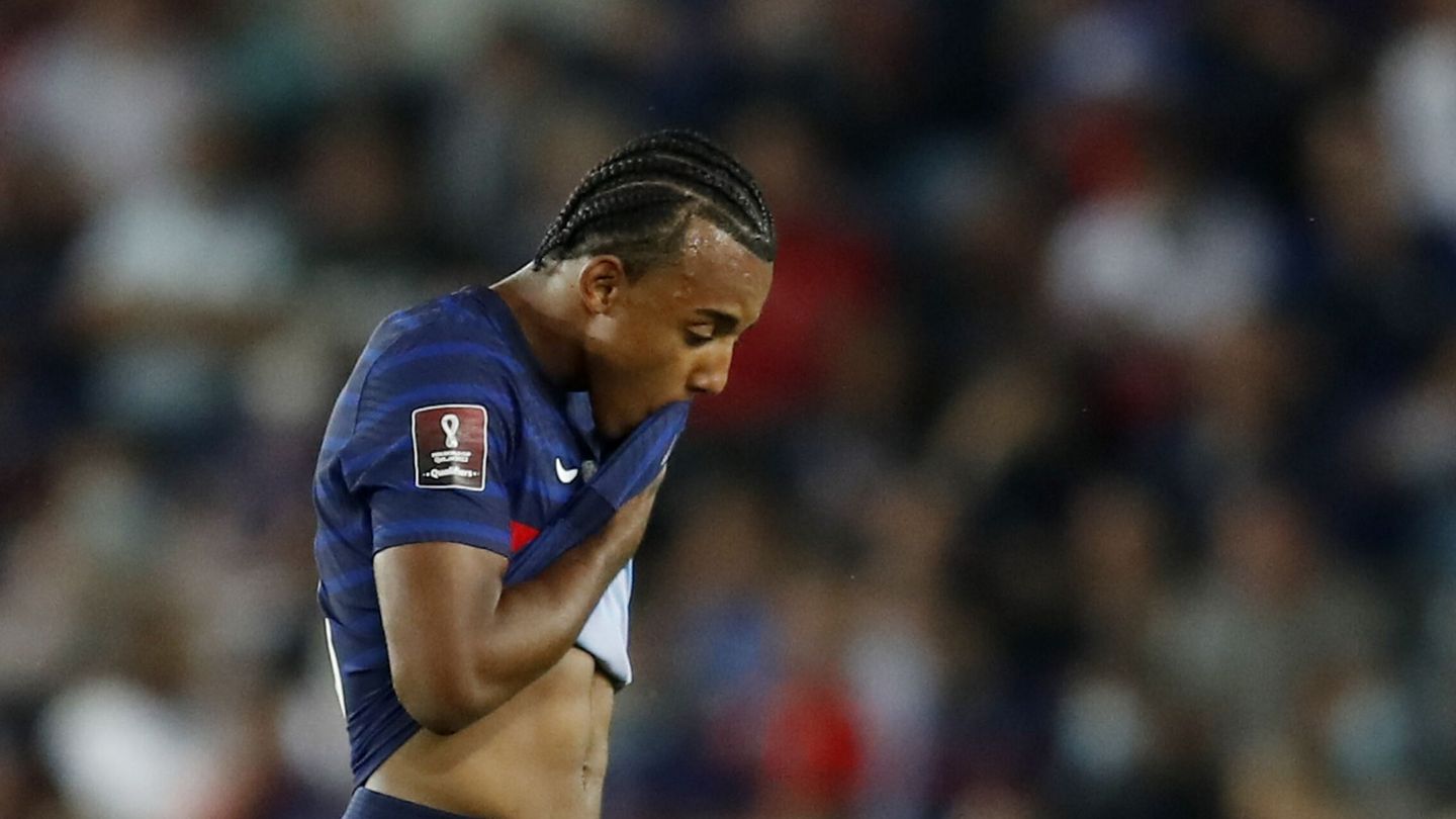 Jules Koundé, en un partido con la selección francesa. (REUTERS/Vincent West)