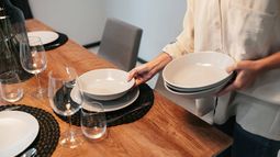 Las vajillas de El Corte Inglés que darán un aire nuevo a tu mesa: diseños para todos los estilos