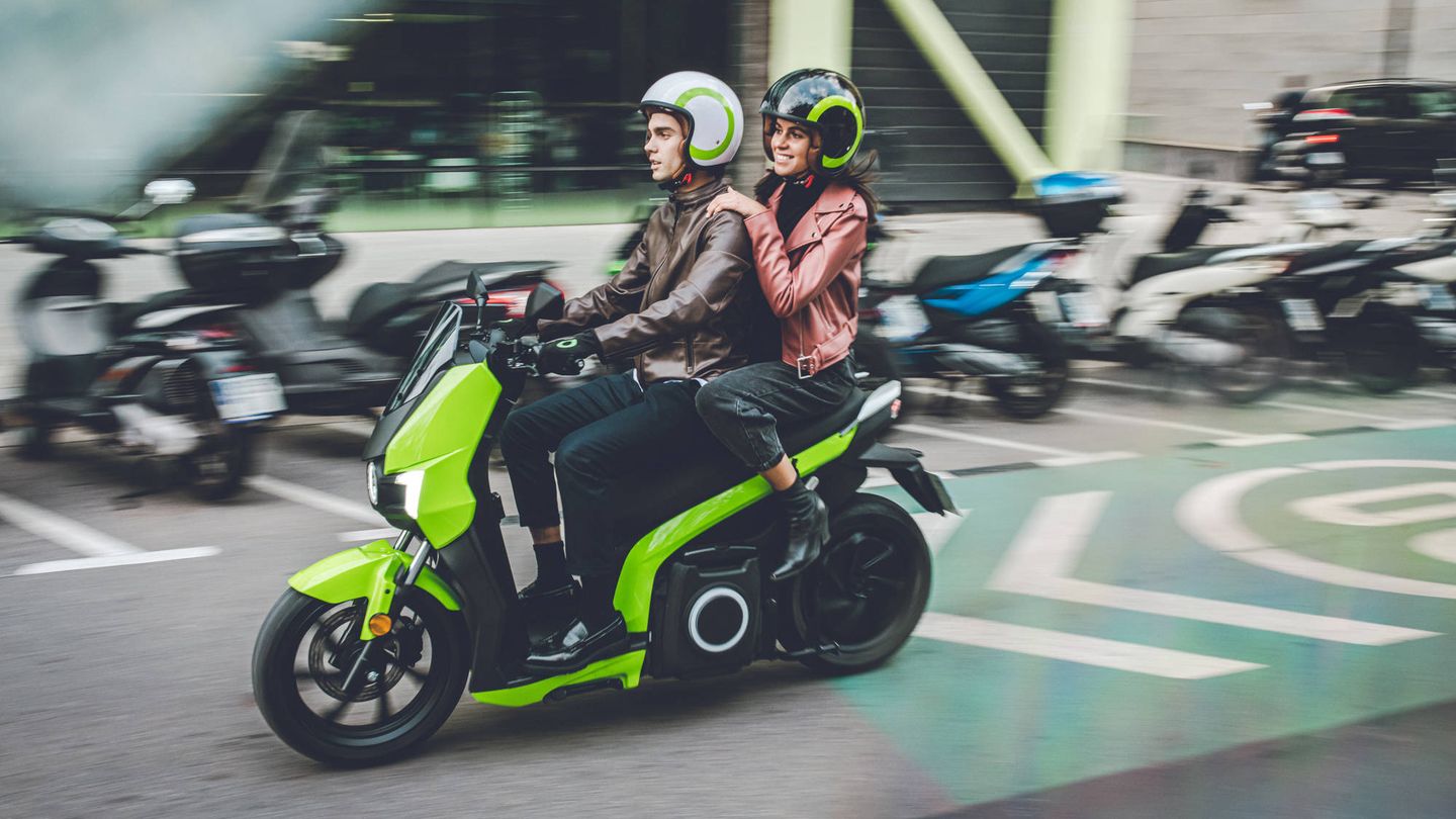 Las ventas de scooter eléctricas caen prácticamente un 20% en el primer semestre.