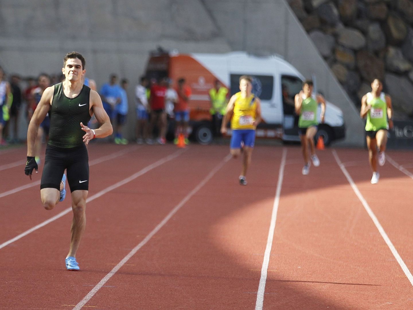 Bruno Hortelano ganó con facilidad el 400 del Mítin de Santa Cruz de Tenerife. (EFE)
