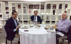 Zapatero, Bono y Moratinos, a cuerpo de rey en la dictadura de Obiang
