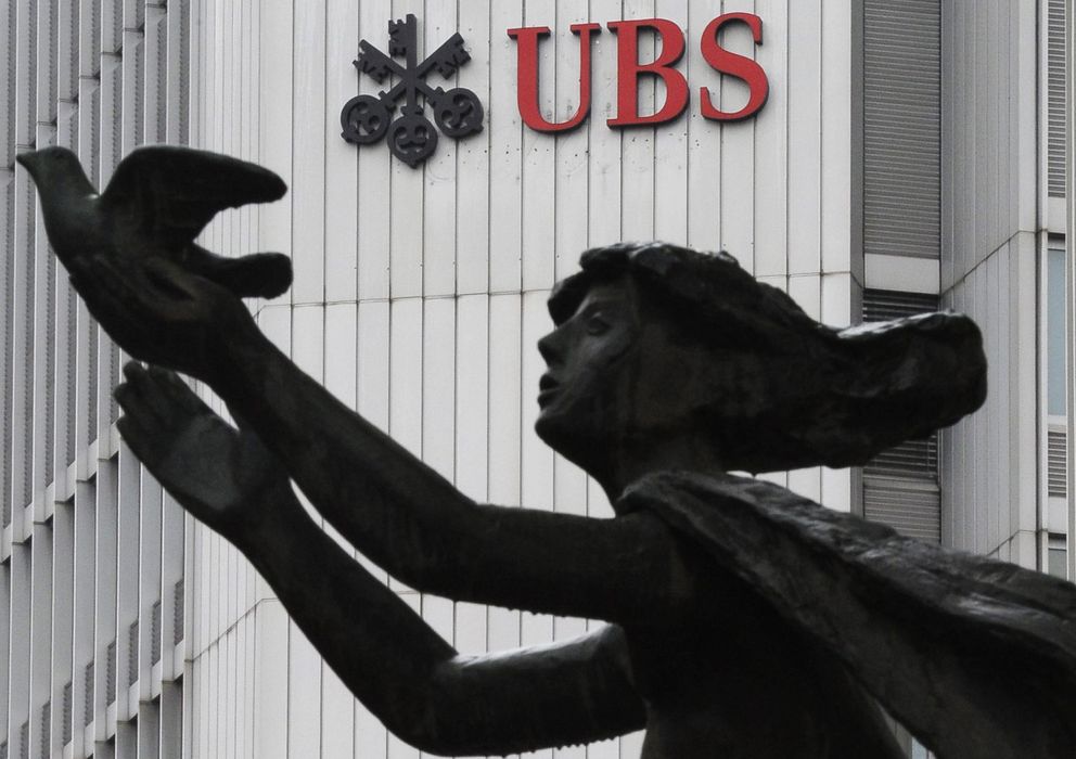 Foto: El logo de UBS en la entidad de Zurich. (EFE)