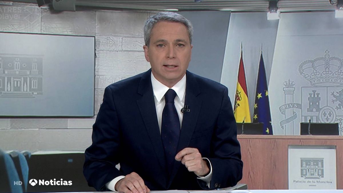 El vídeo viral de Vicente Vallés en 'Antena 3 noticias' con final inesperado