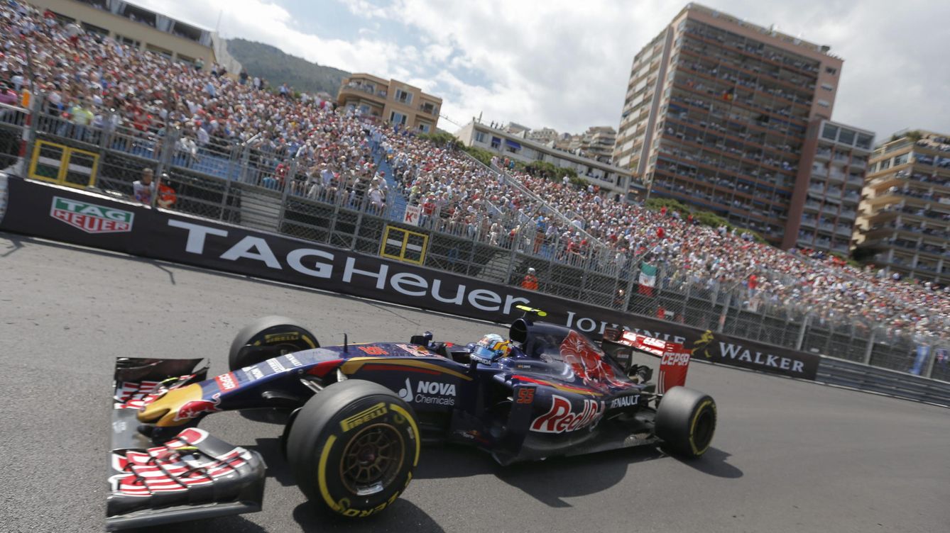 Foto: Carlos Sainz durante la carrera de Mónaco (Efe)