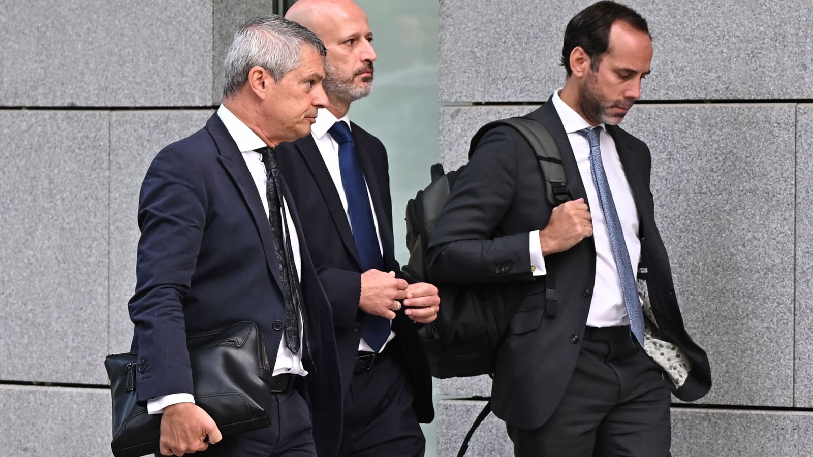El exCEO de Plus Ultra reconoce ante el juez se pagó al "grupo Zapatero" para presionar a la SEPI
