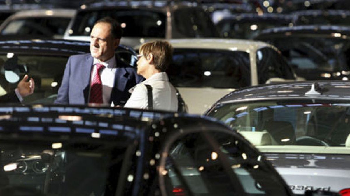 El sector del automóvil en Francia adelanta a España en la venta de vehículos gracias a la rebaja del IVA