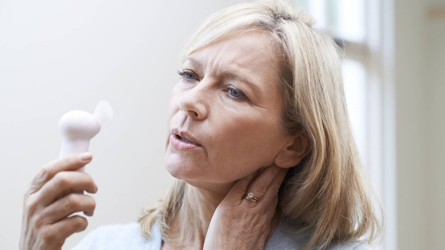 Los sofocos en la menopausia afectan a un 75% de las mujeres. (iStock)