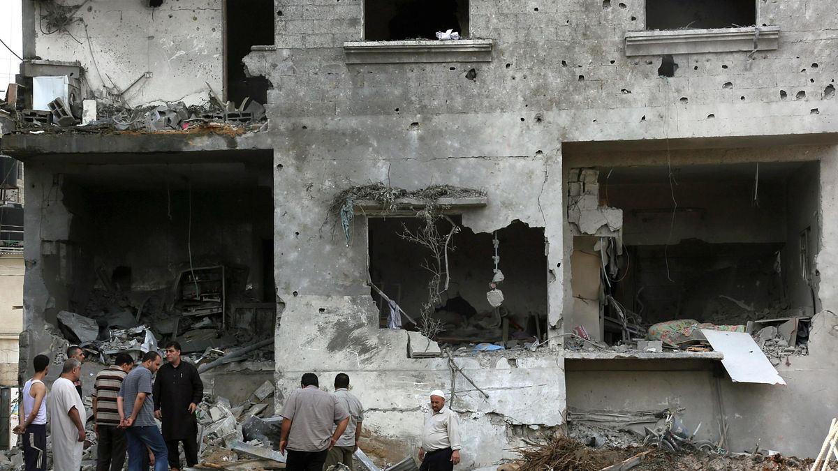 Israel realiza su primer ataque terrestre a Gaza y da un ultimátum a la población civil