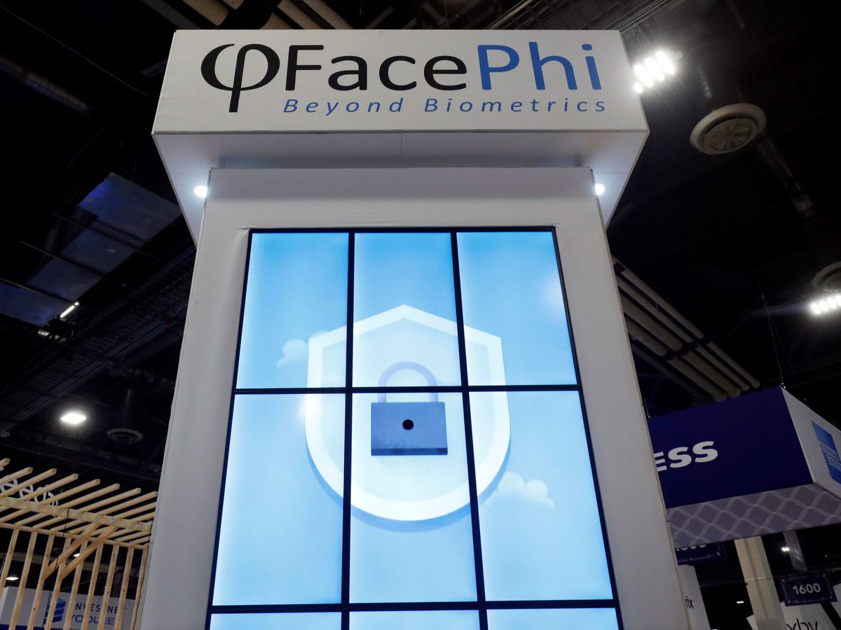 Foto: Logo de Facephi en una conferencia en Las Vegas (EEUU). (Reuters)