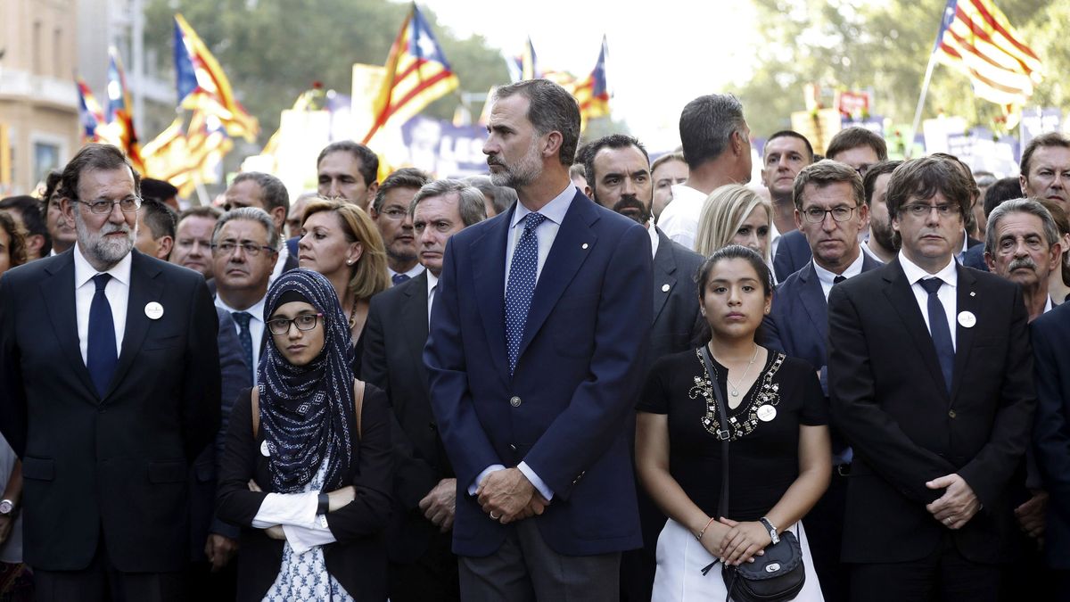 Críticas a TVE por censurar los abucheos a Felipe VI en la manifestación de Barcelona