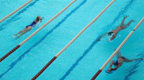 Cómo adelgazar nadando: trucos para perder peso en la piscina