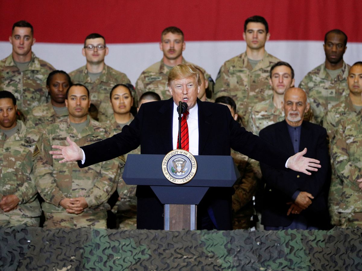 Foto: Trump en la base militar de Bagram, durante Acción de Gracias. (Reuters)