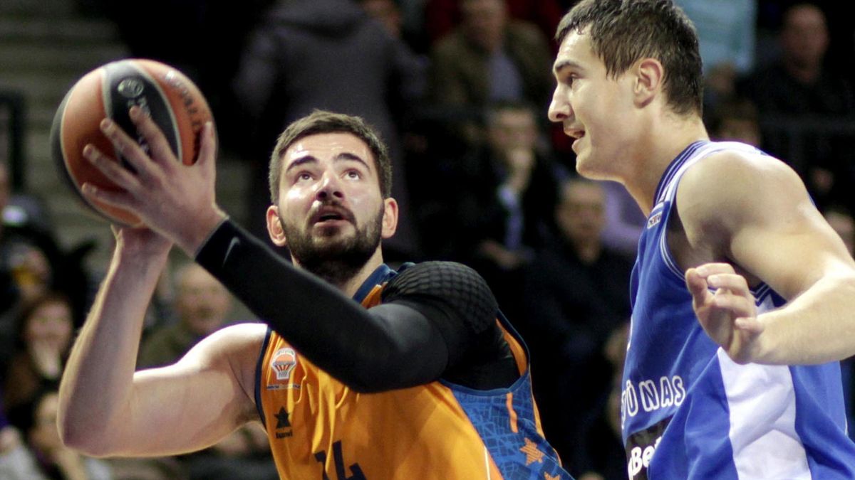 El Valencia Basket sigue sin adaptarse a la Euroliga y pierde ante el débil Neptunas