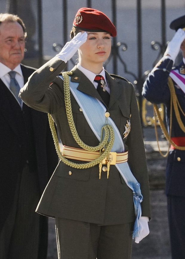 La princesa Leonor durante la recepción con motivo de la Pascua Militar. (EFE/Borja Sanchez-Trillo)
