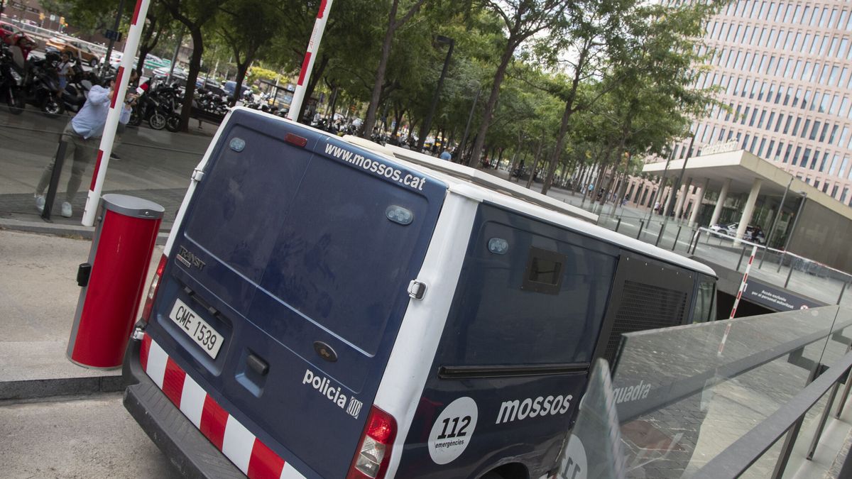 Mueren dos ocupantes de una furgoneta tras un choque en Vimbodí i Poblet (Tarragona)