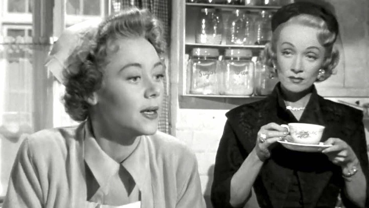 Junto a Marlene Dietrich en 'Momentos de peligro'. (20th Century Fox)