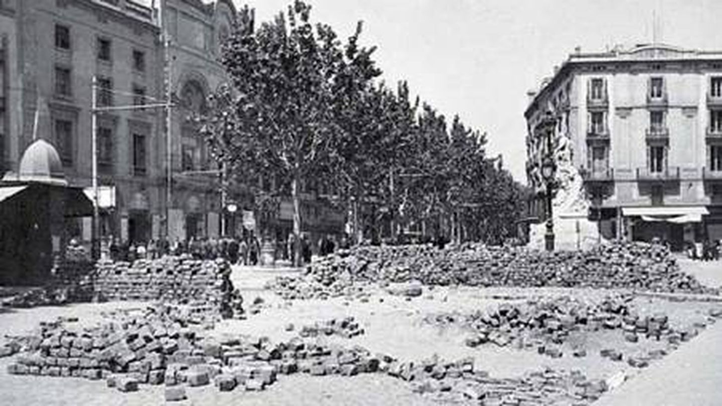 Barricadas en Barcelona durante los sucesos de mayo de 1937