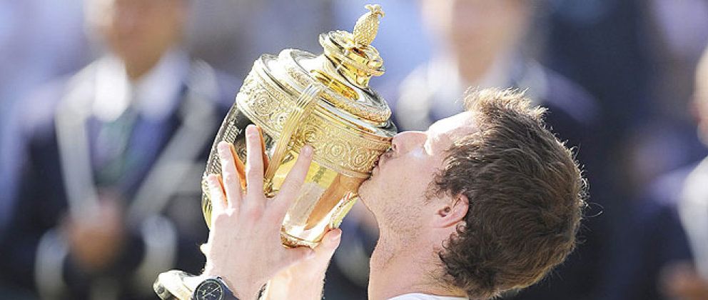 Foto: Un heroico Murray derrota a Djokovic para que Wimbledon vuelva a ser británico