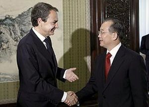 Zapatero 'envía' a la selección española a China: habrá amistoso el 11 de noviembre