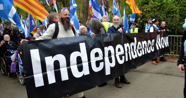 Foto: Miles de escoceses reclaman un nuevo referéndum. (EFE)