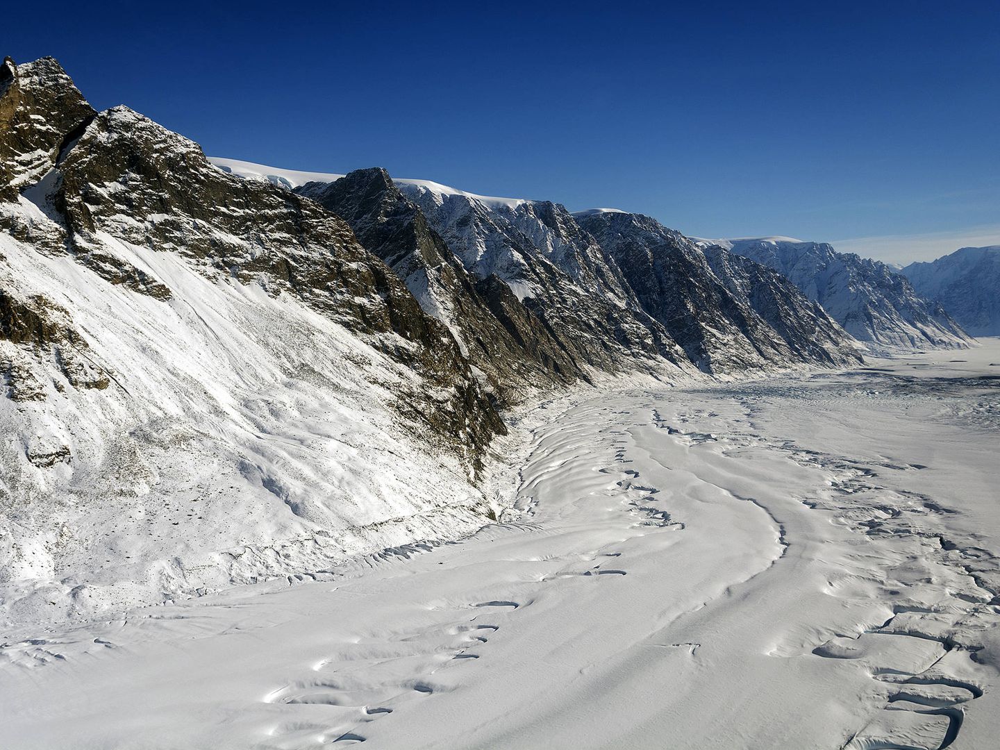 El glaciar Violin, en el este de Groenlandia, referente para medir el estado del hielo ártico. (Reuters) 