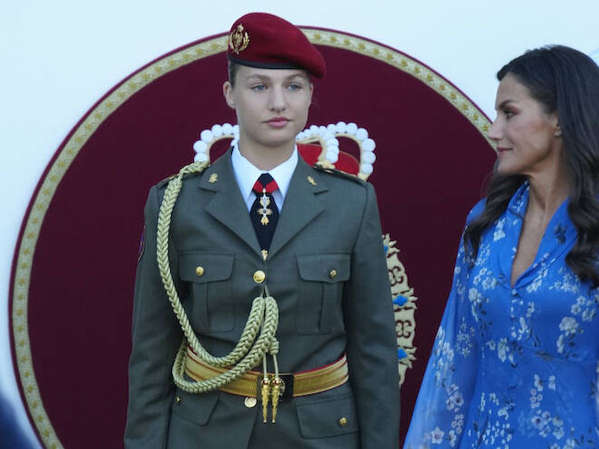 Foto: La princesa Leonor viste el uniforme de gala del Ejército de Tierra para el desfile militar. (Limited Pictures)