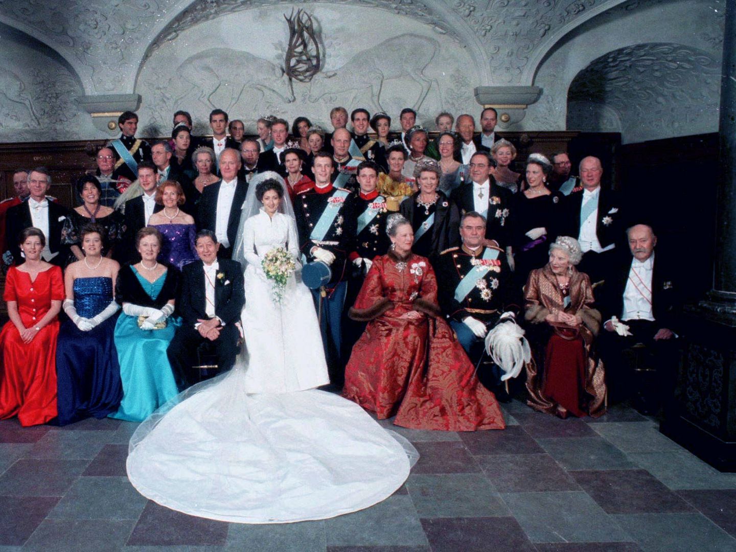 Foto de familia de su boda con Joaquín de Dinamarca. (Reuters)