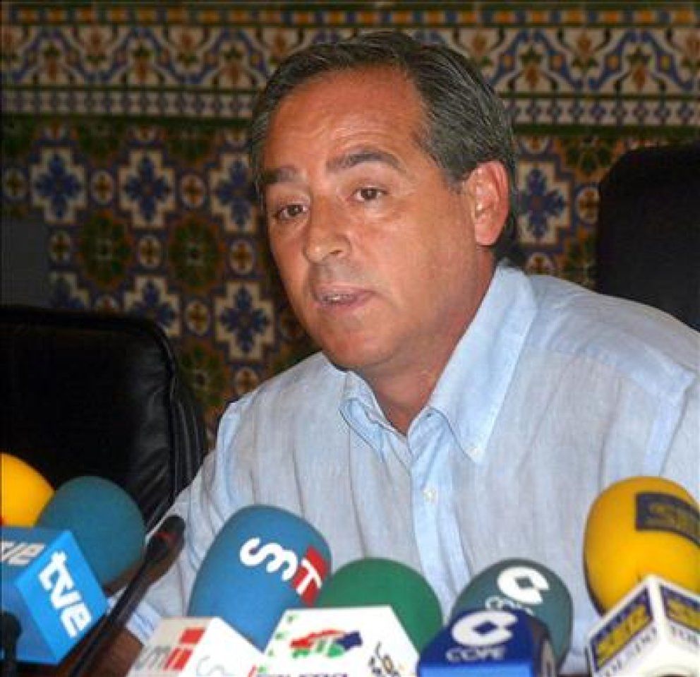 Foto: Ángel Nicolás, elegido por aclamación presidente de CECAM en sustitución de Jesús Bárcenas
