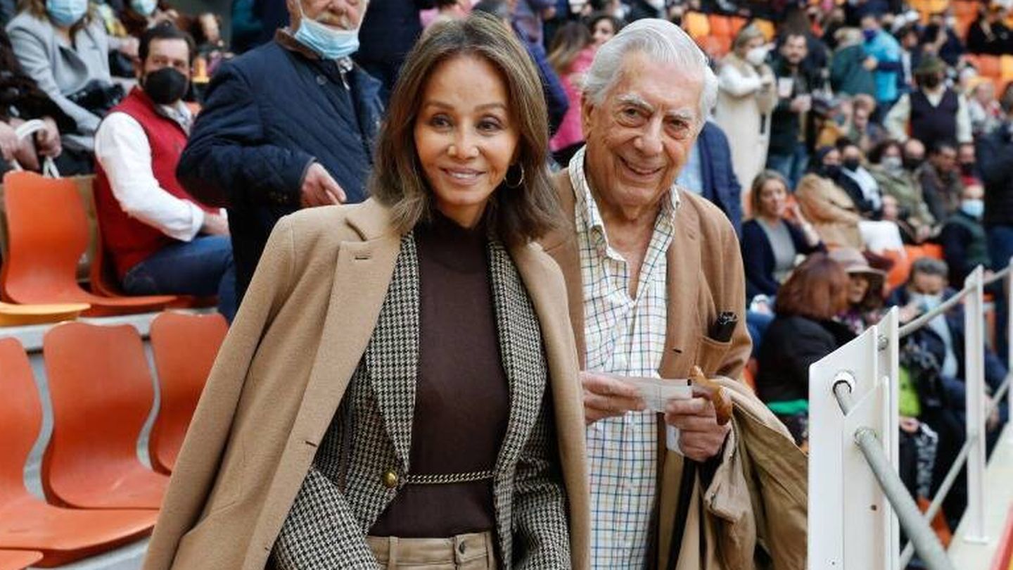 Isabel Preysler y Mario Vargas Llosa, en una imagen de archivo. (Gtres)