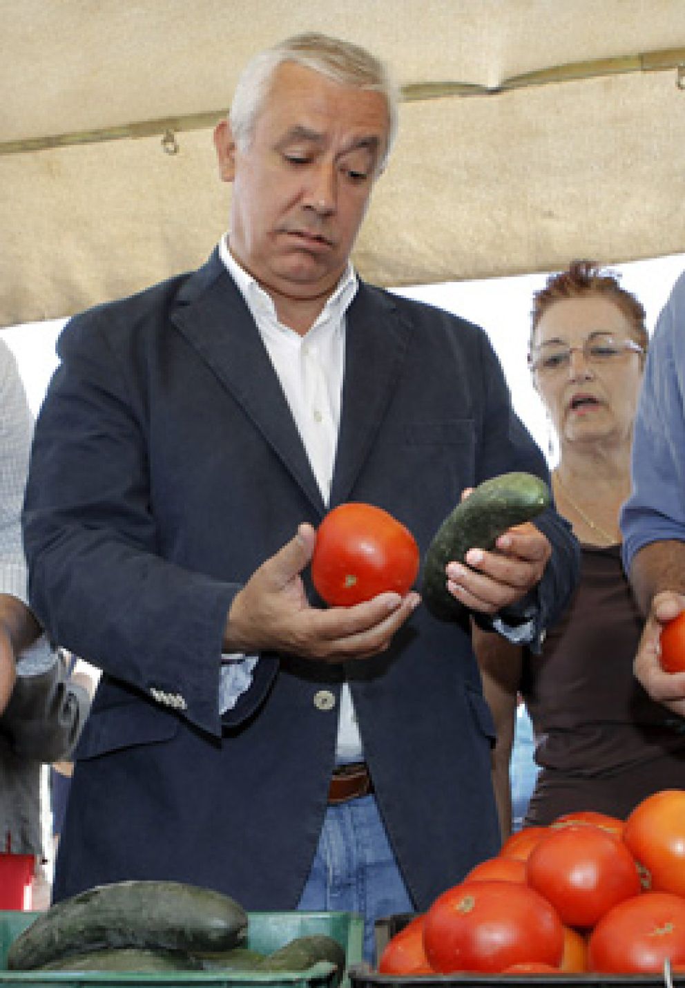Foto: Vuelve la ‘guerra del tomate’: Arenas monta un frente común contra Rabat