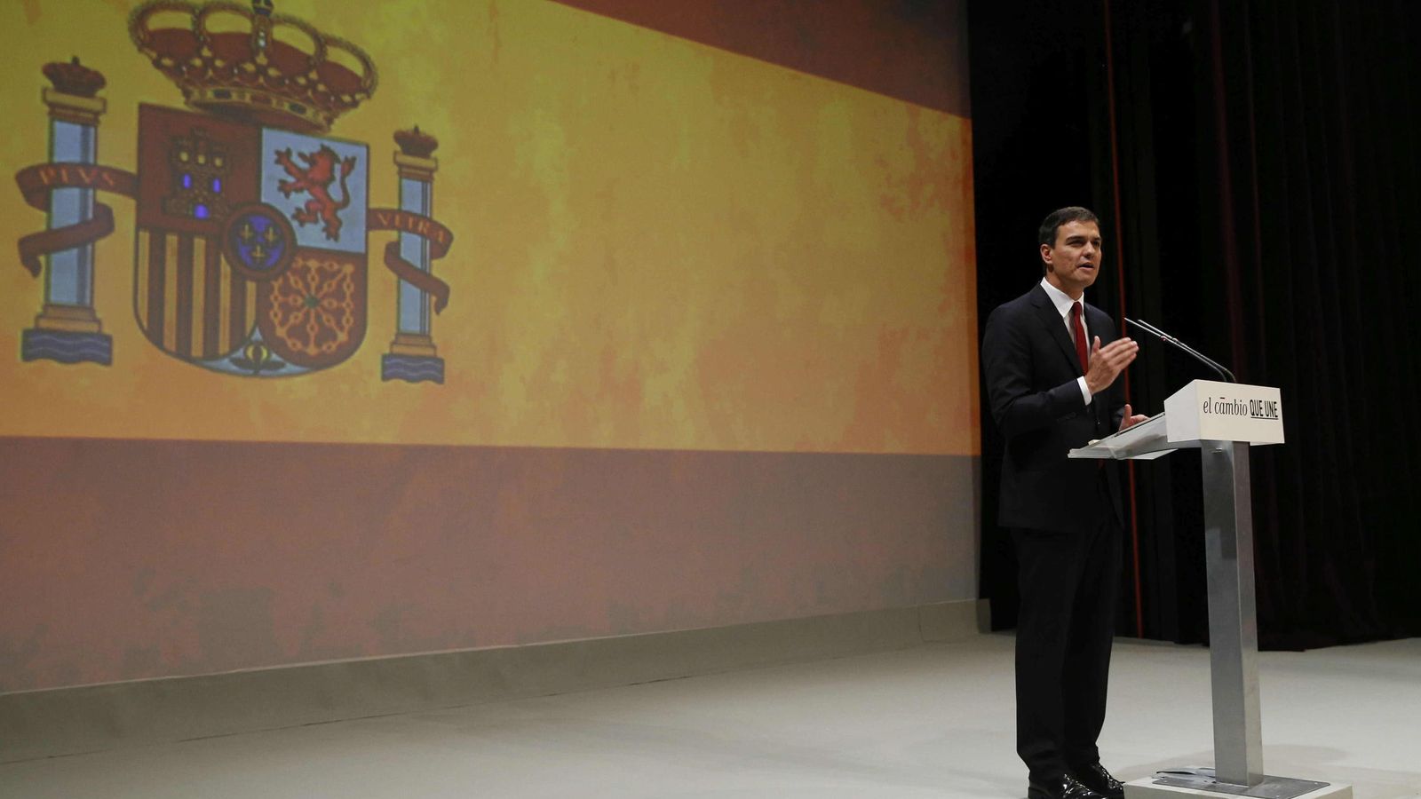 Foto: Pedro Sánchez en su acto de presentación como candidato del PSOE a las elecciones generales. (EFE) 