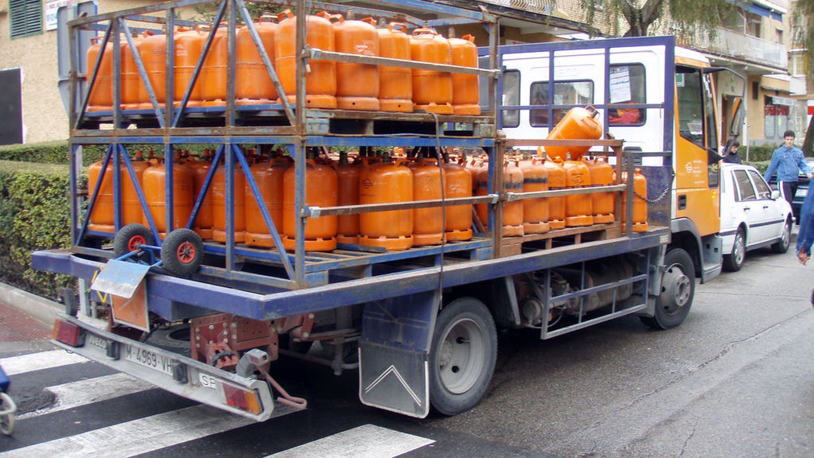 Foto: Un camión de reparto de bombonas de butano (Flickr/Daniel Lobo)