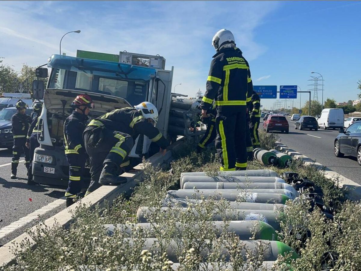 Foto: Un accidente provoca retenciones en la M-40 de Madrid. (112 Comunidad de Madrid)