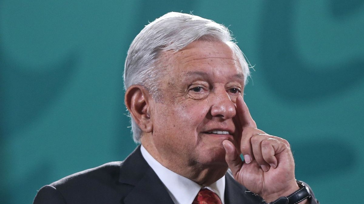 El partido de López Obrador acusa a Aznar de "ofender" la "historia y dignidad" de México