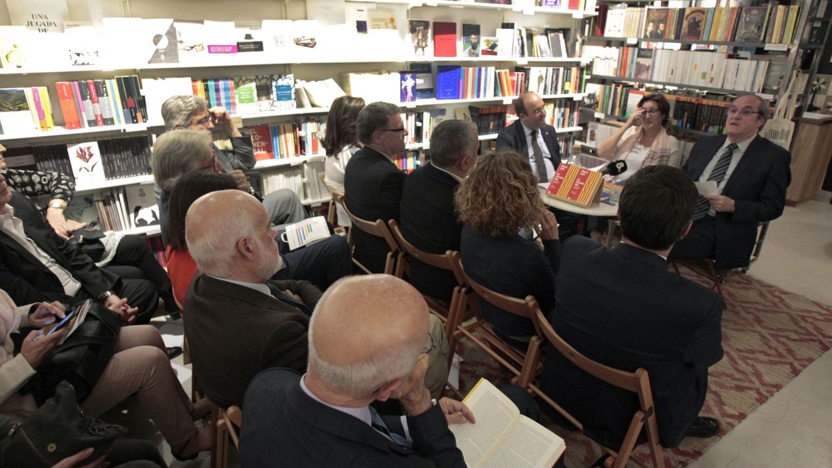 No cabe un evento literario más en España: "Muchos escritores estamos a punto de petar"