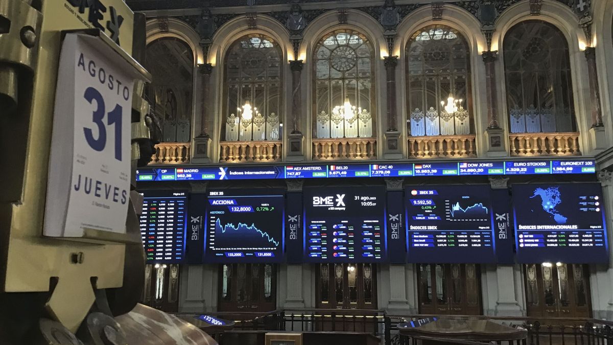 Bolsa e Ibex 35, en directo | Wall Street vuelve a teñirse de rojo y el Nasdaq retrocede más el 1%
