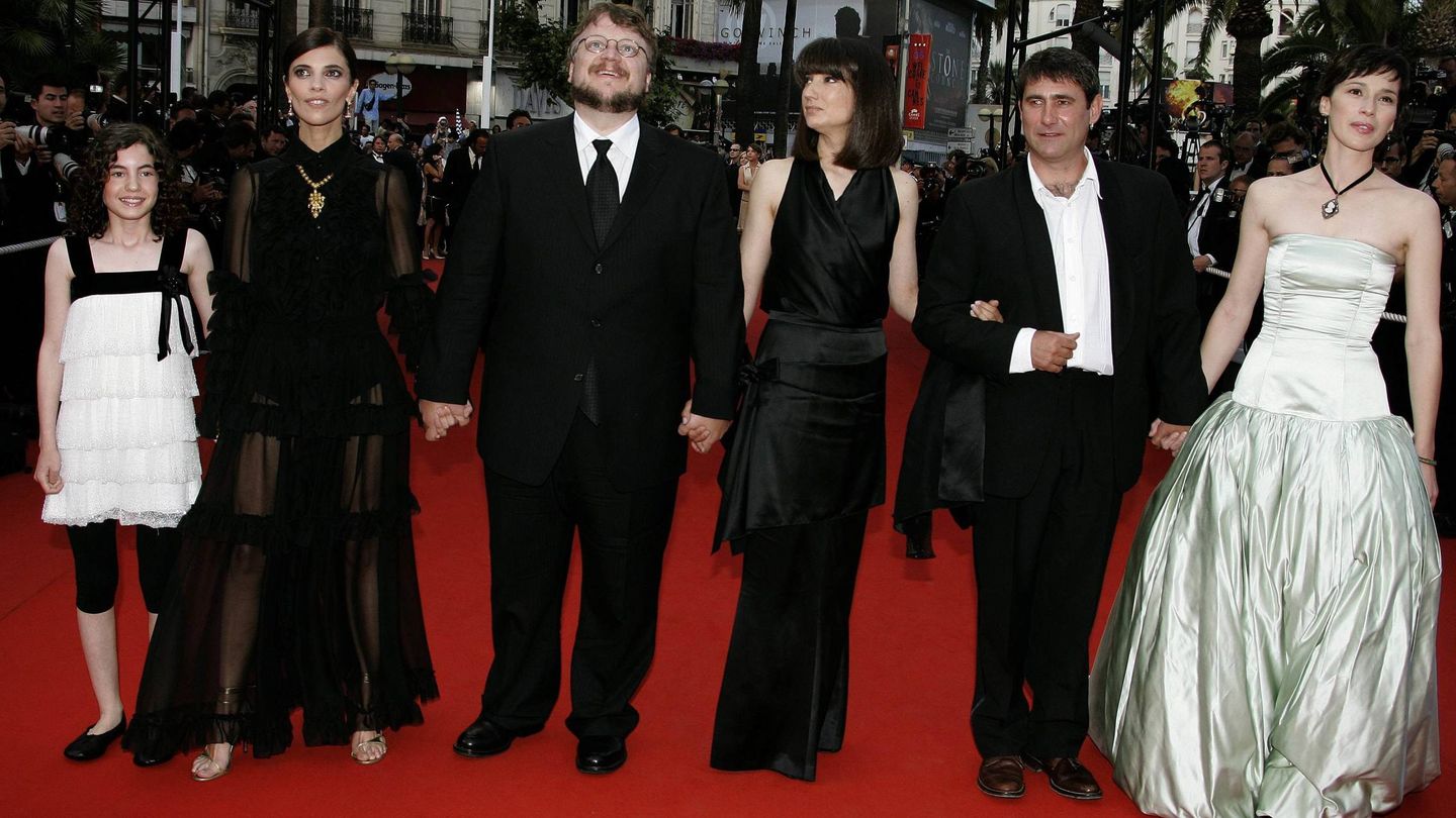 Ivana Baquero junto a todo el elenco del 'Laberinto del Fauno' en Cannes. (Archivo)