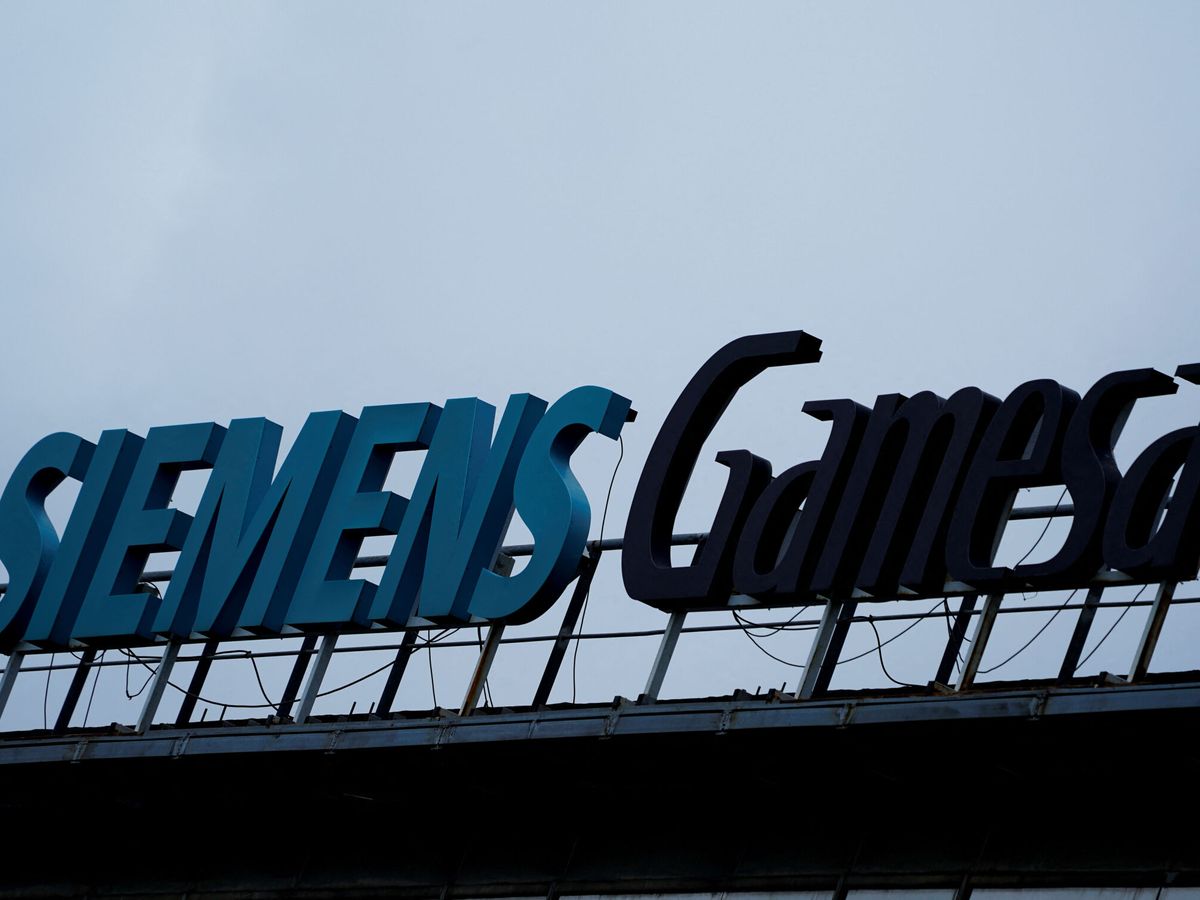 Foto: El logo de Siemens Gamesa en su sede de Zamudio. (REUTERS/Vincent West)