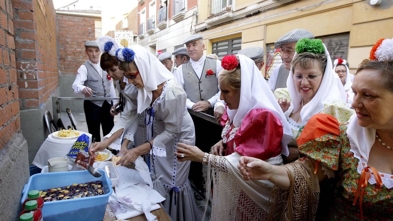 Foto: Fiestas de San Cayetano, San Lorenzo y la Paloma en Madrid: fechas, conciertos y planes de las fiestas de agosto | EFE/Alberto Martín