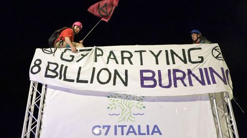 Protestas en el G7 y arte geométrico para salvar los océanos contra el cambio climático: el día en fotos