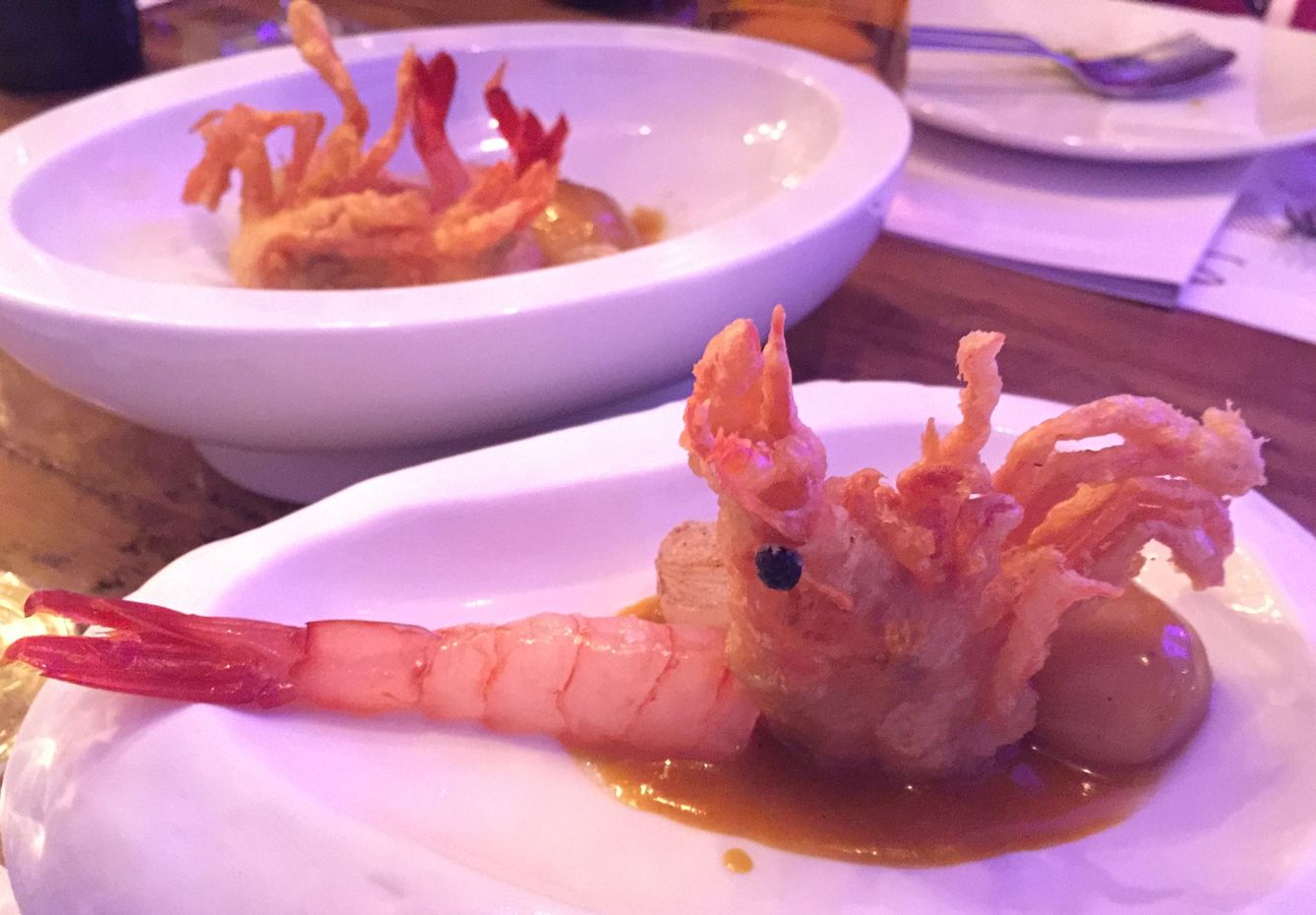 Ibiza. Gamba ibicenca con cabeza en tempura. Sa Brisa. Foto Xescu Prats