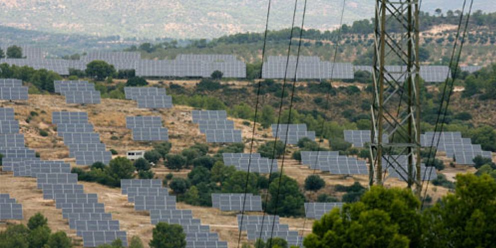Foto: La banca renegocia con los huertos solares sancionados para evitar concursos masivos